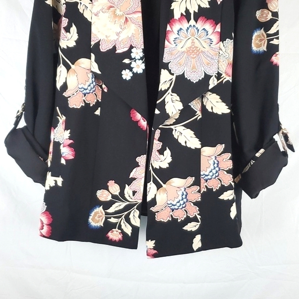 Chico's Black and Pink Floral Blazer‎ Jacket - Picture 3 of 9